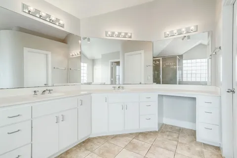 $305,000 | 3438 Rolgom Pl Court, Houston, TX 77021