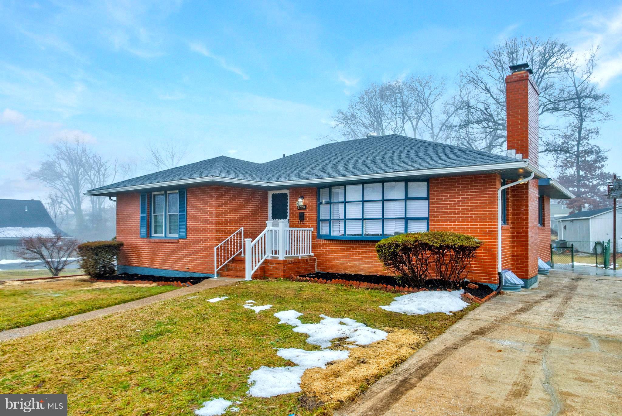 8128 Ridgely Oak Road Parkville, MD 21234 - Photo 1 of 37