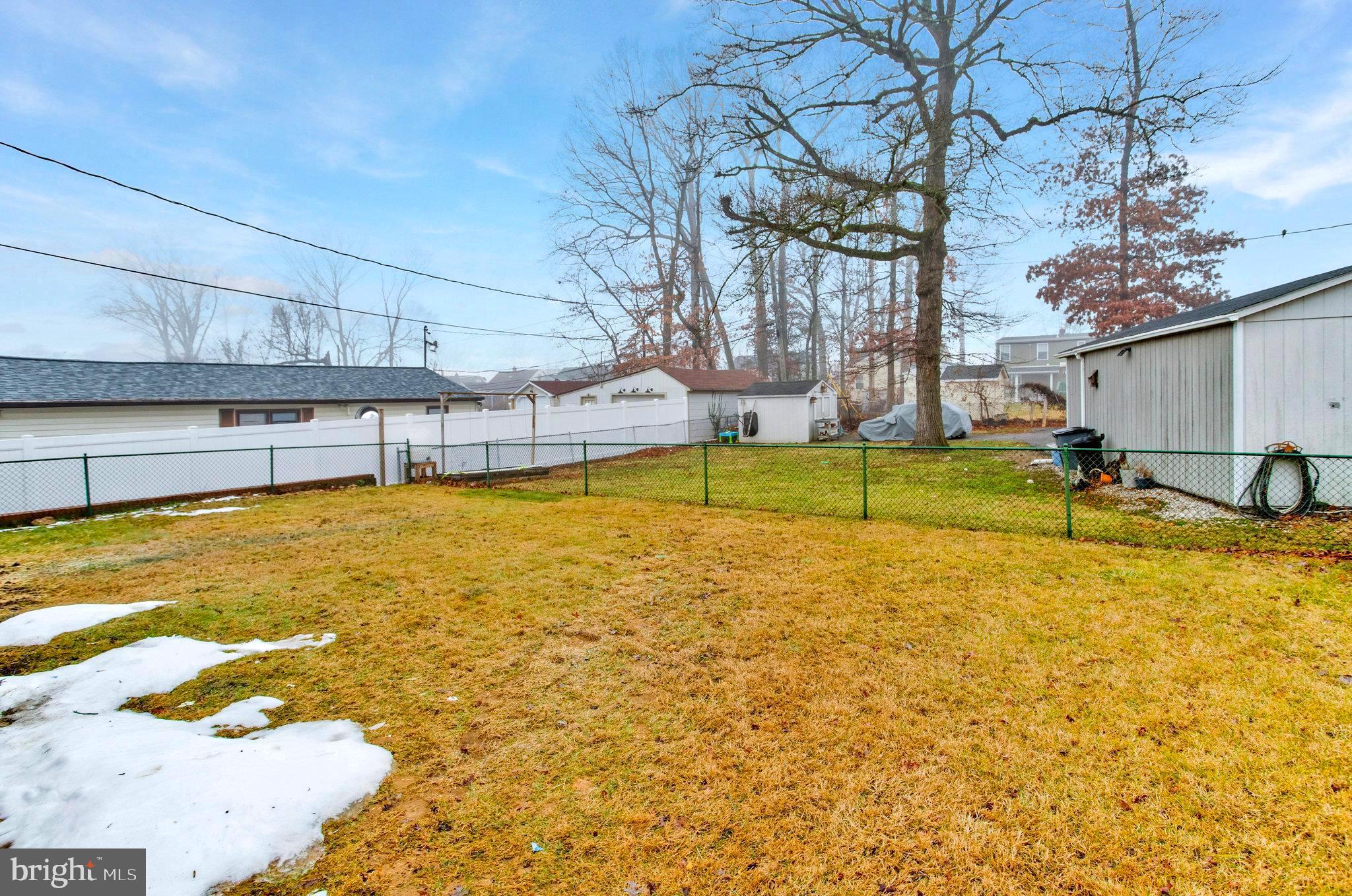 8128 Ridgely Oak Road Parkville, MD 21234 - Photo 37 of 37