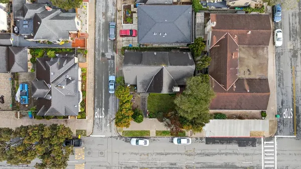 $2,399,000 | 410 Pine Avenue, Pacific Grove, CA 93950