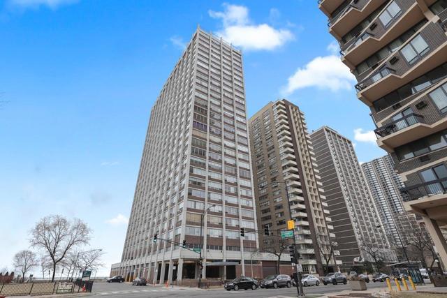 6171 North Sheridan Road, Unit 2502 Chicago, IL 60660 - Photo 1 of 28 a view of a tall building