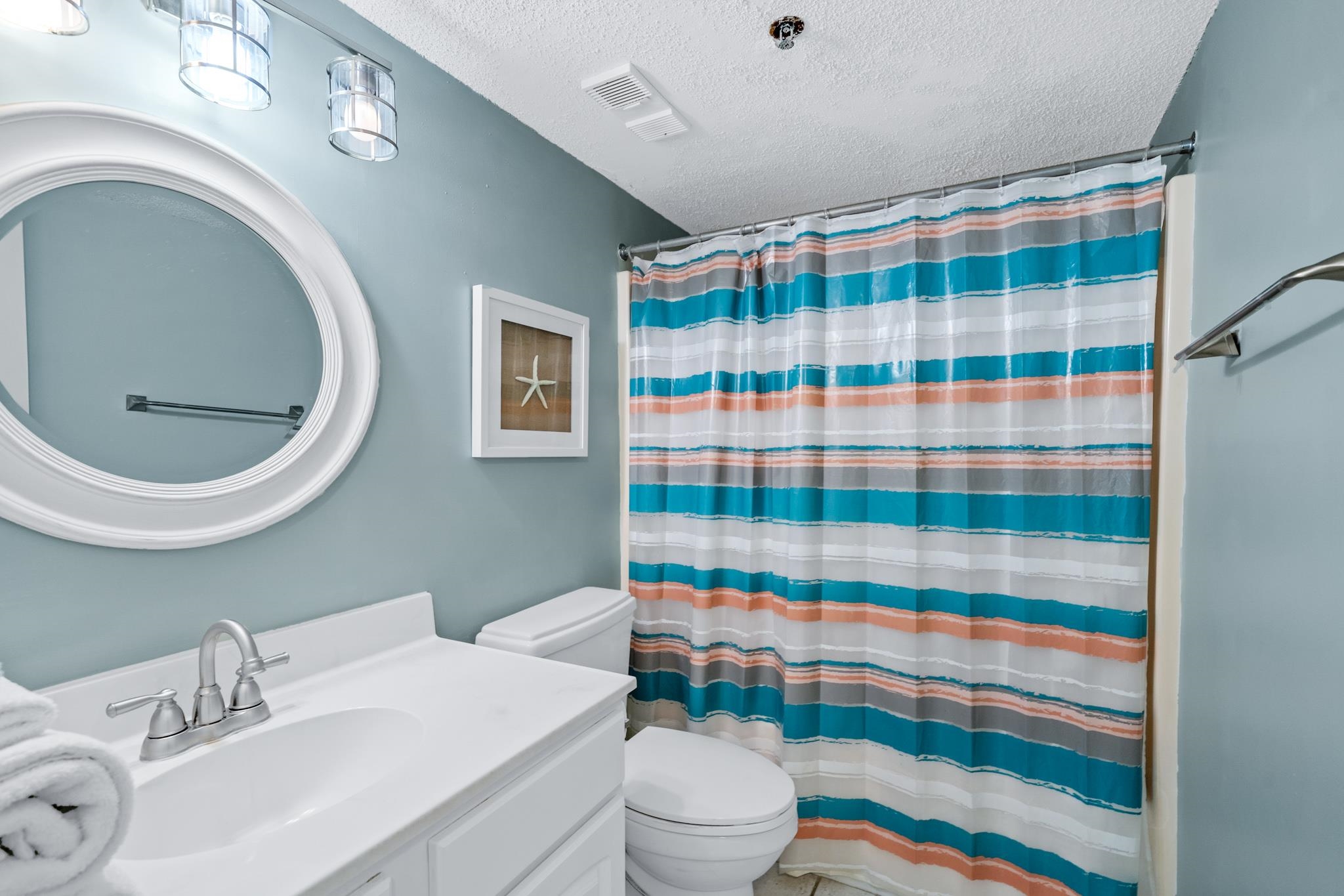 25800 Perdido Beach Boulevard, Unit 1002 Orange Beach, AL 36561 - Photo 21 of 30 Guest Bath