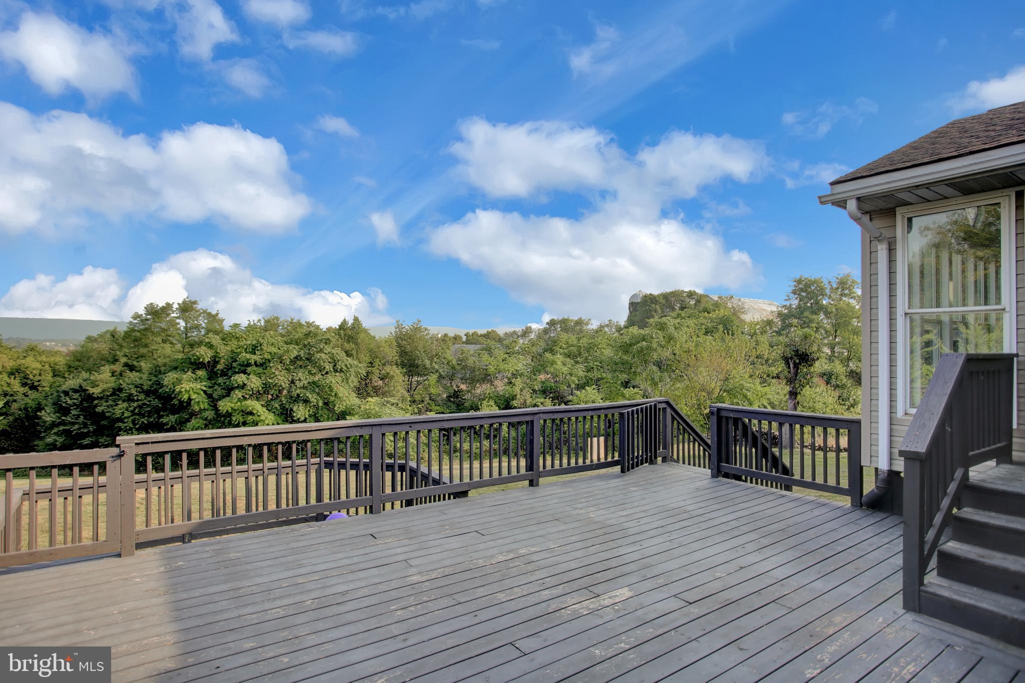 274 Ridge Hill Road Mechanicsburg, PA 17050 - Photo 16 of 21 Gallery Image 16