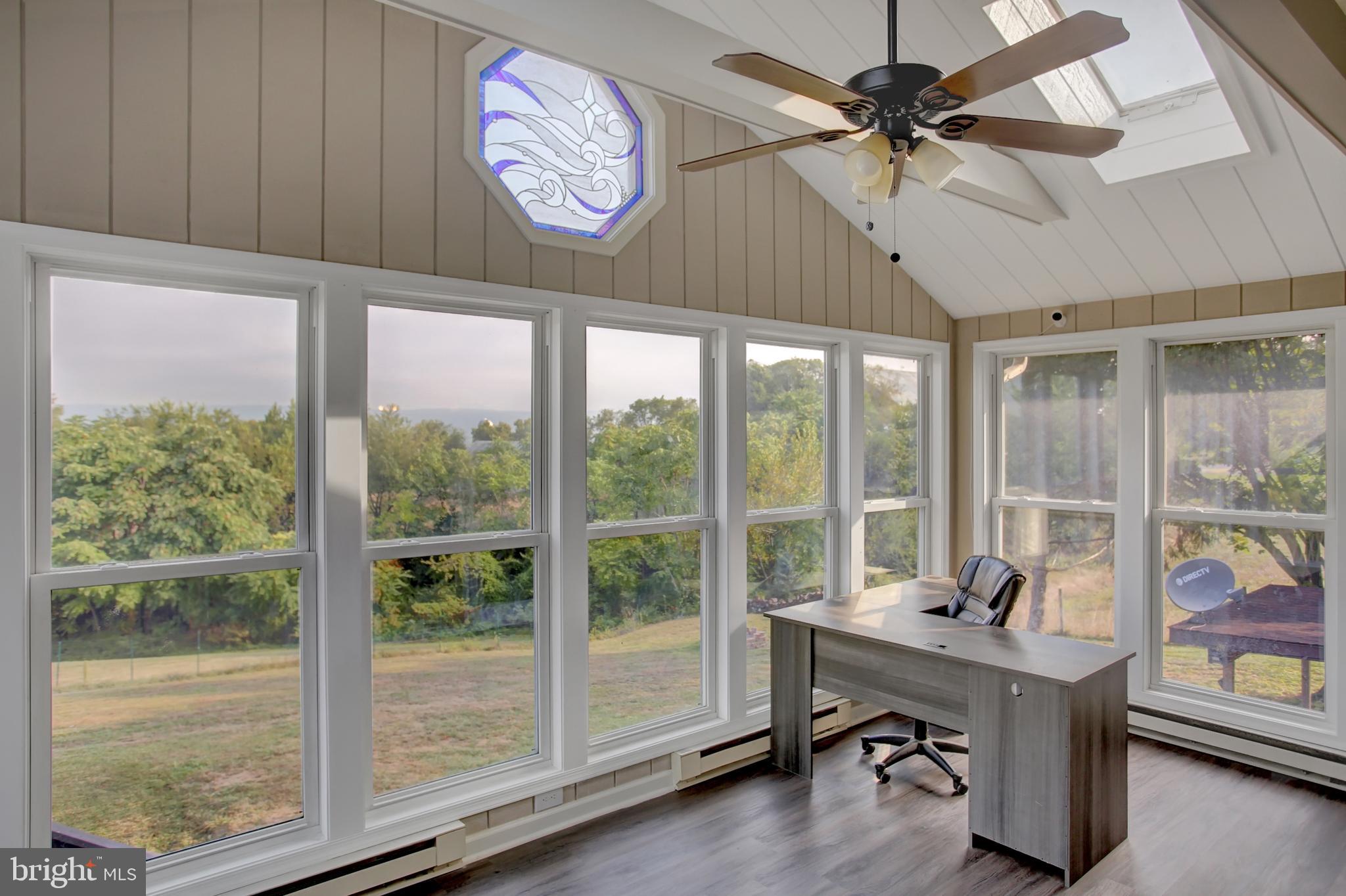 274 Ridge Hill Road Mechanicsburg, PA 17050 - Photo 9 of 21 Gallery Image 9