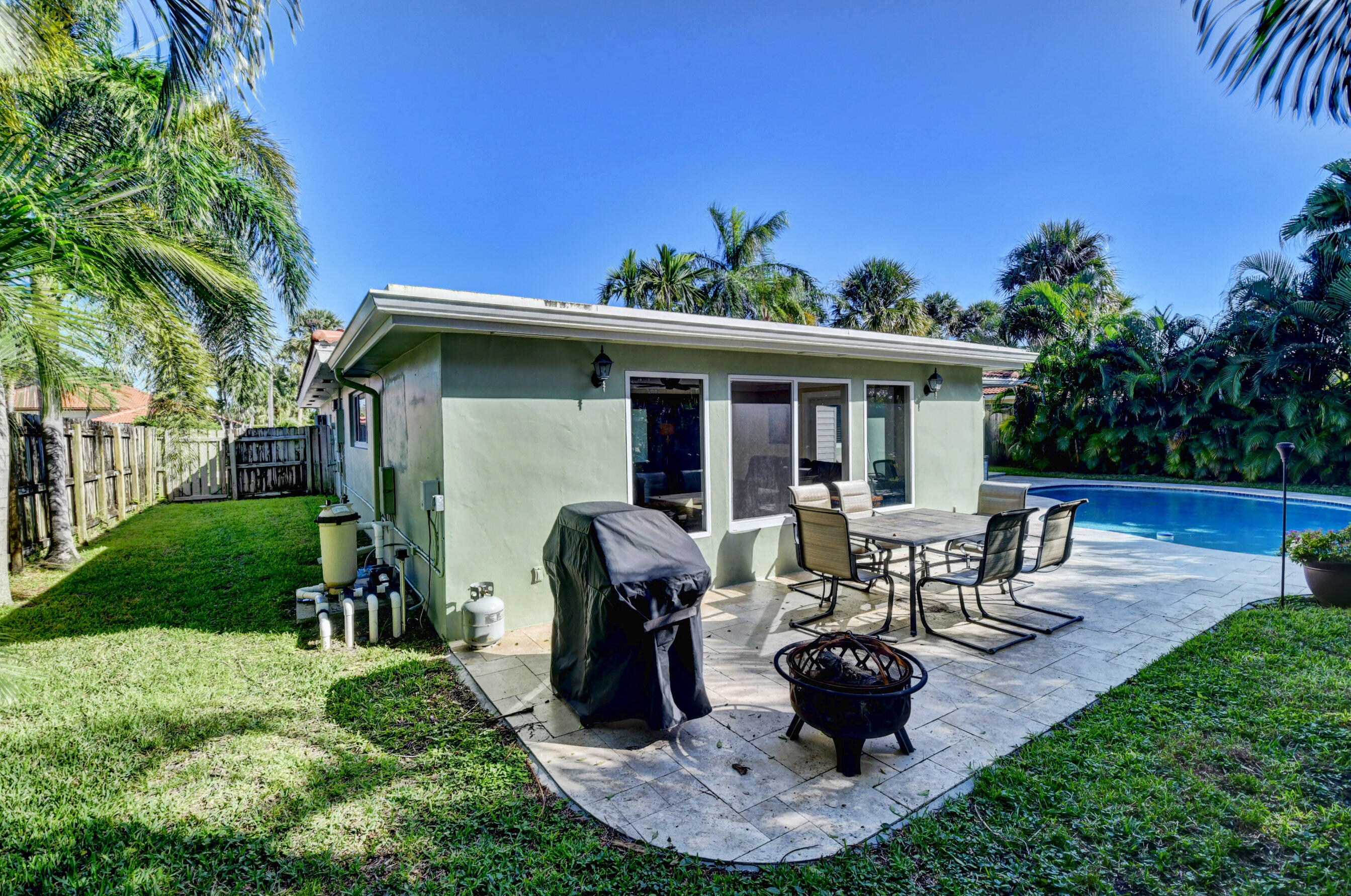 780 Southwest 5th Street Boca Raton, FL 33486 - Photo 23 of 28 Extended Patio