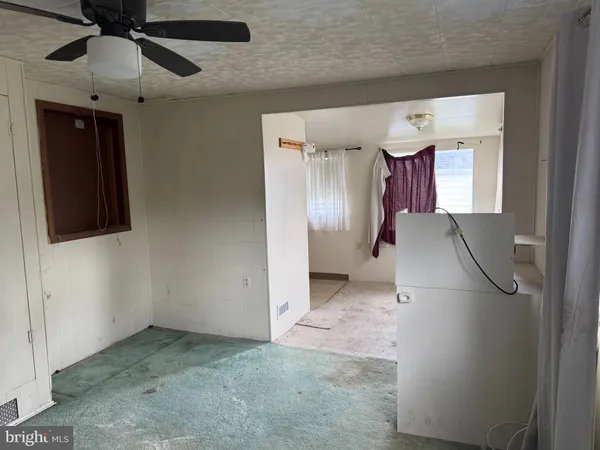 $400,000 | 10703 Inwood Avenue, Silver Spring, MD 20902