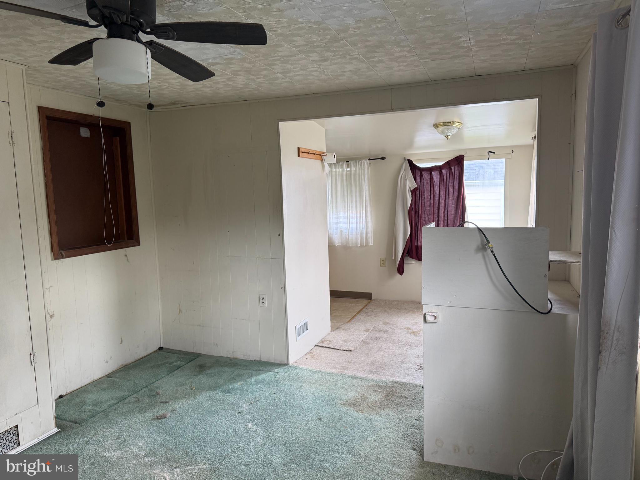 10703 Inwood Avenue Silver Spring, MD 20902 - Photo 14 of 23