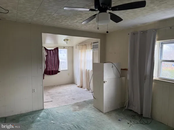 $400,000 | 10703 Inwood Avenue, Silver Spring, MD 20902