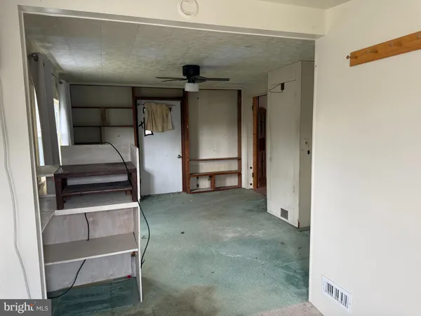 $400,000 | 10703 Inwood Avenue, Silver Spring, MD 20902