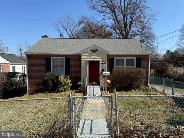 $400,000 | 10703 Inwood Avenue, Silver Spring, MD 20902