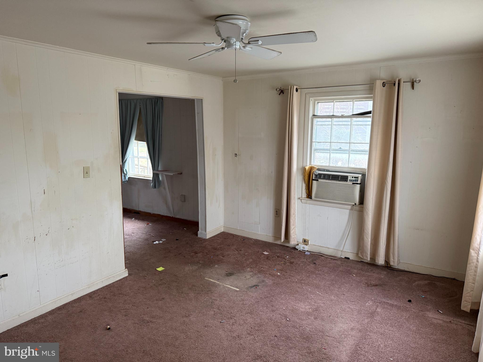 10703 Inwood Avenue Silver Spring, MD 20902 - Photo 3 of 23