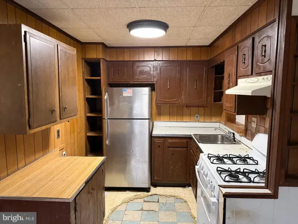 $400,000 | 10703 Inwood Avenue, Silver Spring, MD 20902