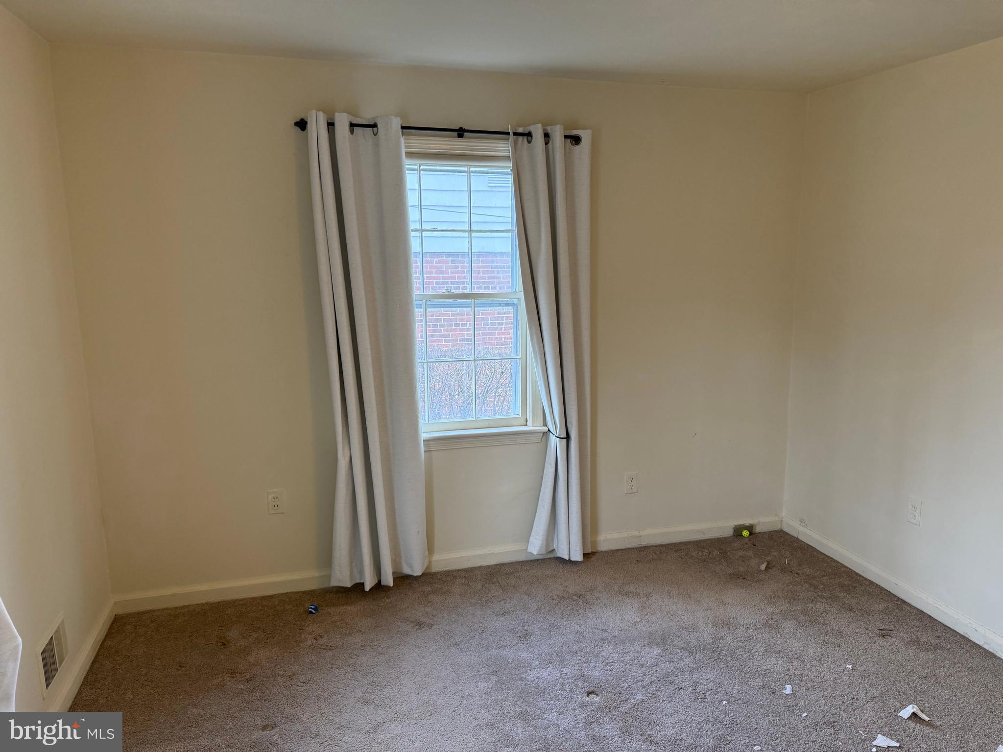 10703 Inwood Avenue Silver Spring, MD 20902 - Photo 7 of 23