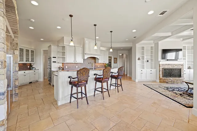 $2,850,000 | 203 Flight Path, Fredericksburg, TX 78624