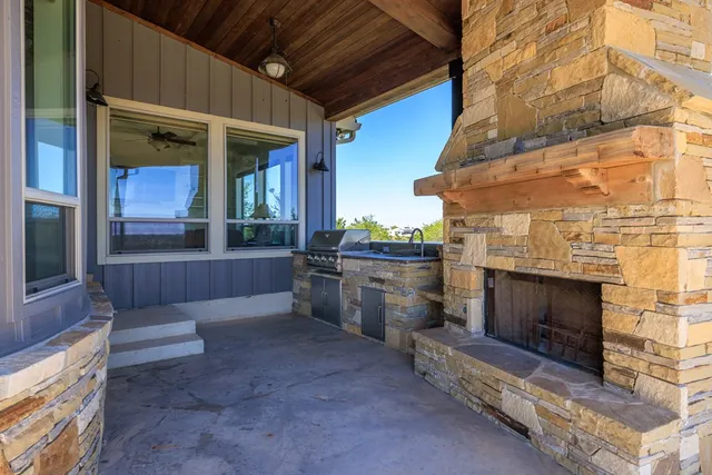 $2,850,000 | 203 Flight Path, Fredericksburg, TX 78624