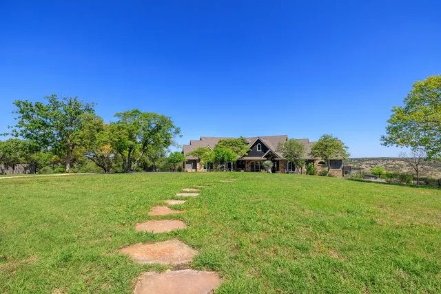 $2,850,000 | 203 Flight Path, Fredericksburg, TX 78624