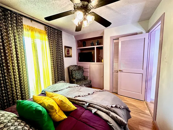 $1,650 | 3111 Windy Royal Drive, Houston, TX 77045