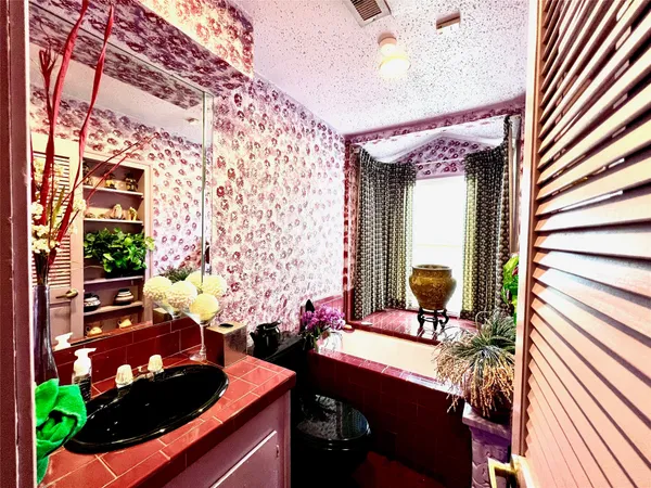 $1,650 | 3111 Windy Royal Drive, Houston, TX 77045