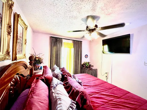 $1,650 | 3111 Windy Royal Drive, Houston, TX 77045