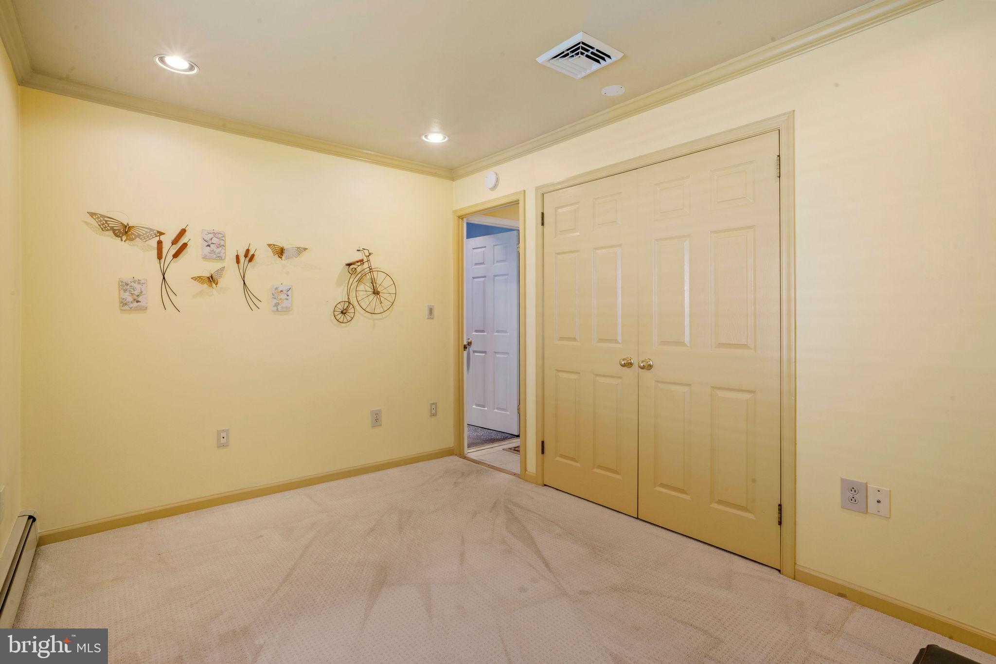 74 Gaping Rock Road Levittown, PA 19057 - Photo 19 of 31 an empty room with a window