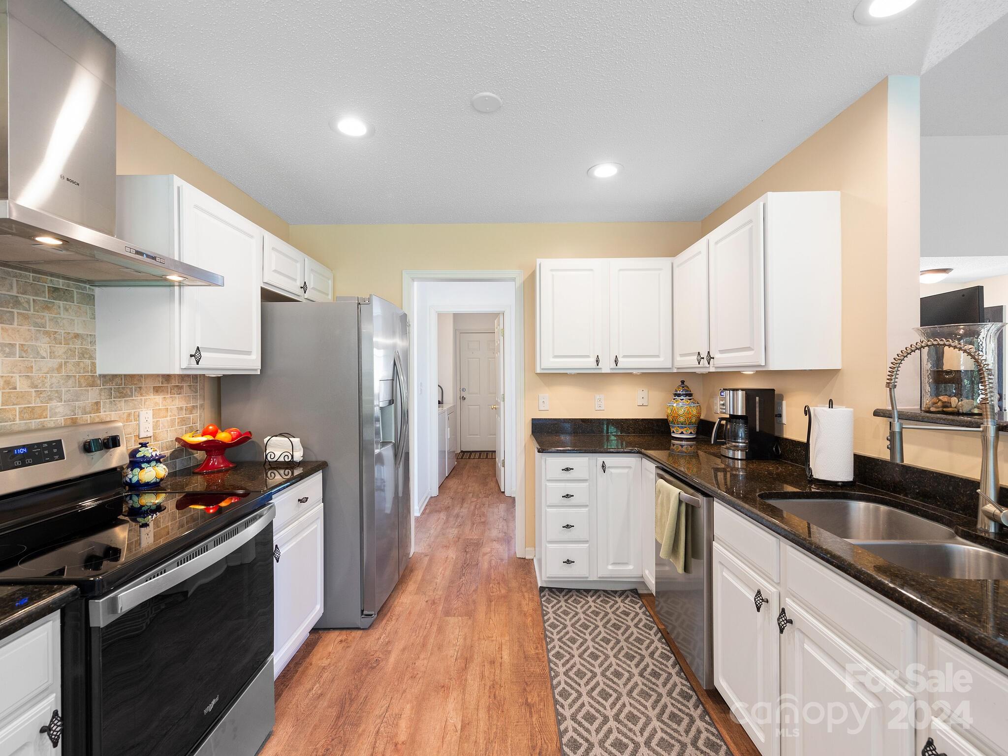 84 Misty Valley Road Fletcher, NC 28732 - Photo 11 of 34 Gallery Image 11