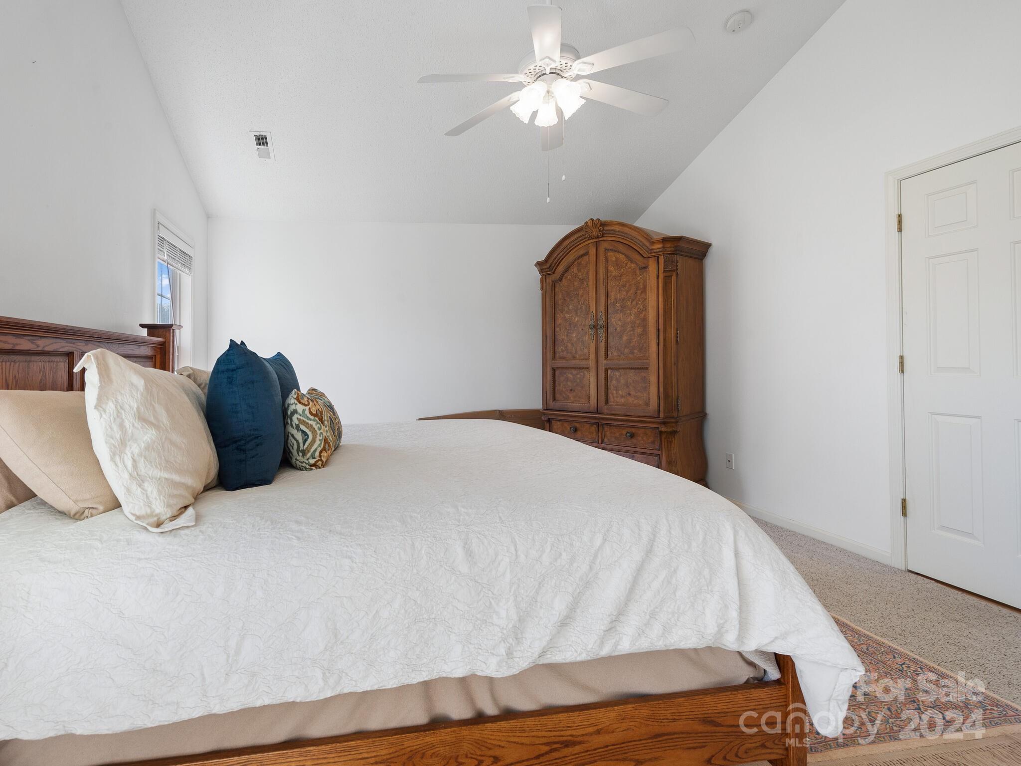 84 Misty Valley Road Fletcher, NC 28732 - Photo 18 of 34 Gallery Image 18