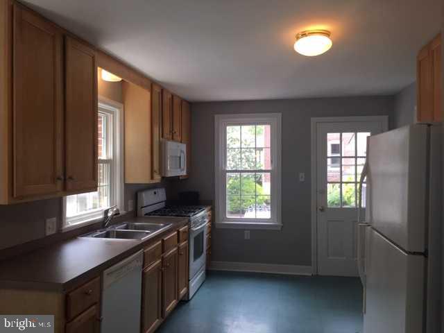 110 Delp Road Lancaster, PA 17601 - Photo 13 of 37 Gallery Image 13