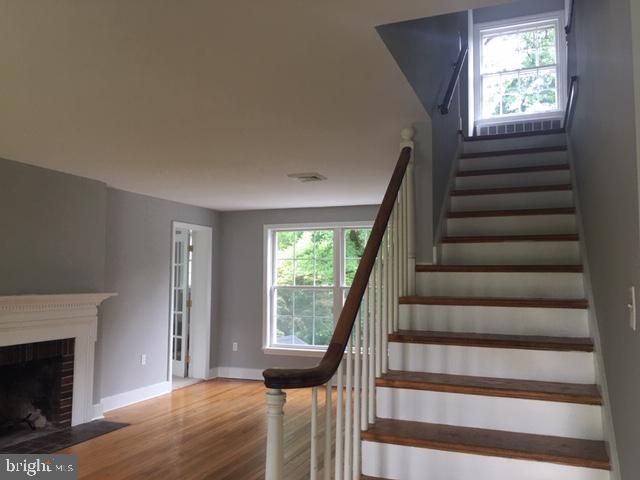 110 Delp Road Lancaster, PA 17601 - Photo 5 of 37 Gallery Image 5