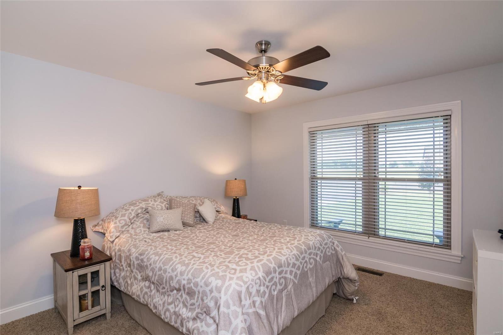108 Ridge Crossing Lane Troy, IL 62294 - Photo 18 of 38