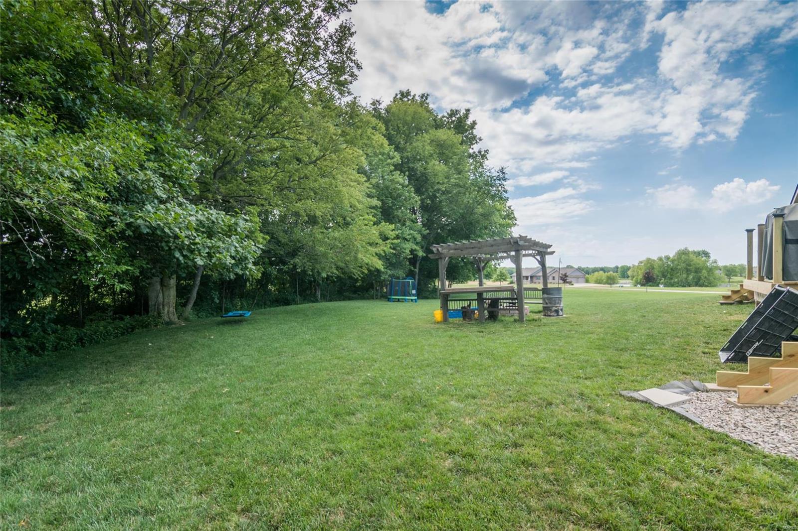 108 Ridge Crossing Lane Troy, IL 62294 - Photo 33 of 38