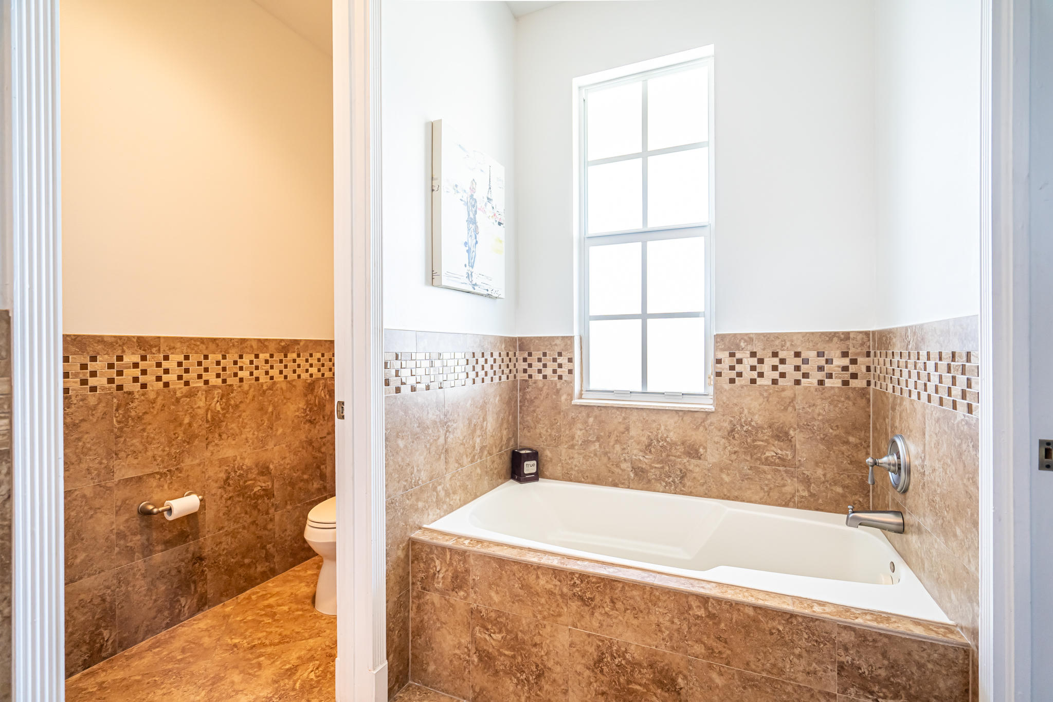 807 Northwest 82nd Place Boca Raton, FL 33487 - Photo 25 of 37 Master Bath