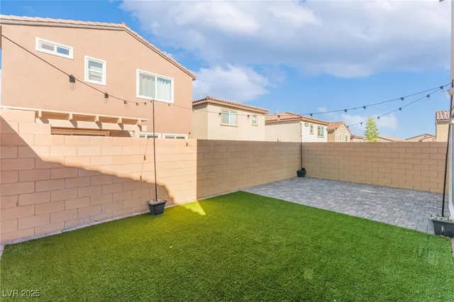 $2,750 | 10602 Enridge Avenue, Las Vegas, NV 89166