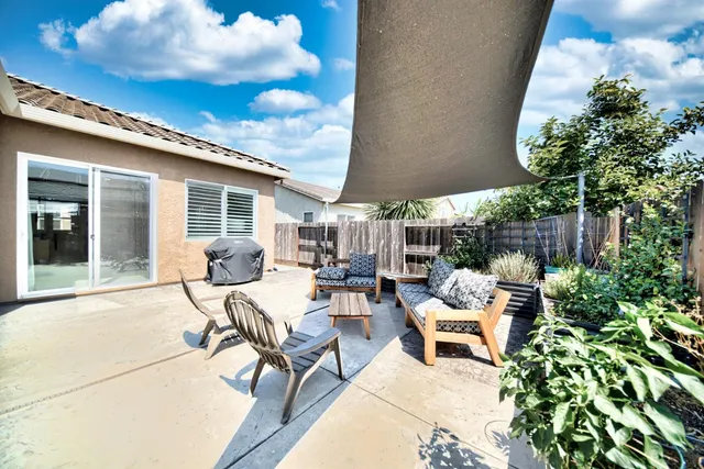 $749,950 | 1980 Carogold Lane, Manteca, CA 95337