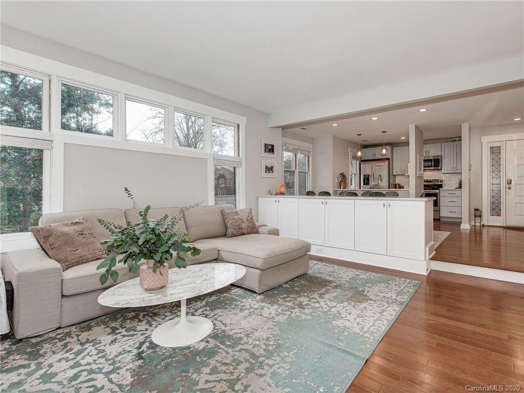 318 Queens Road, Unit 8 Charlotte, NC 28204 - Photo 1 of 24 Gallery Image 1