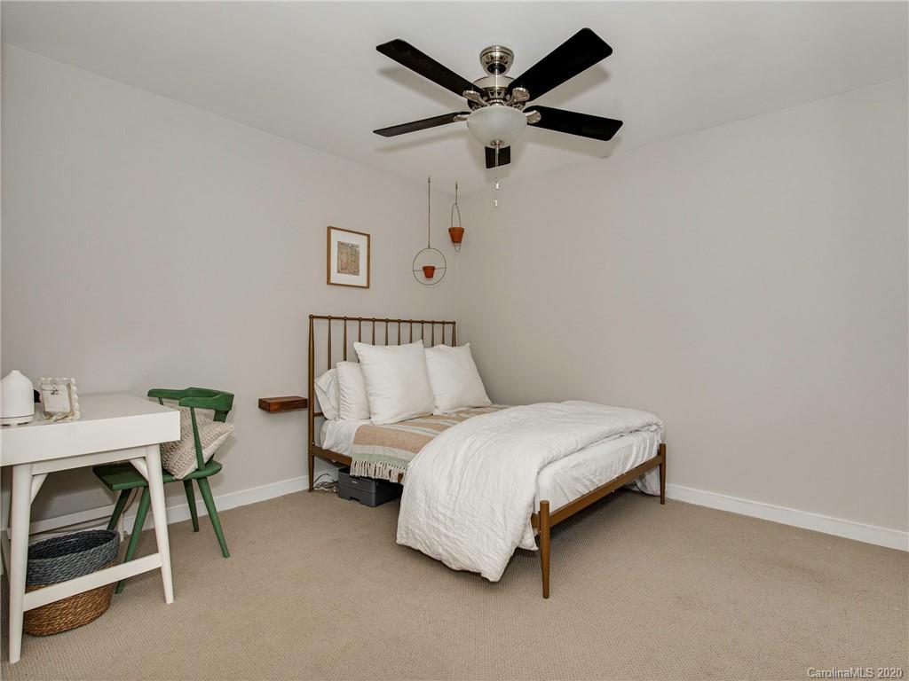 318 Queens Road, Unit 8 Charlotte, NC 28204 - Photo 11 of 24 Gallery Image 11