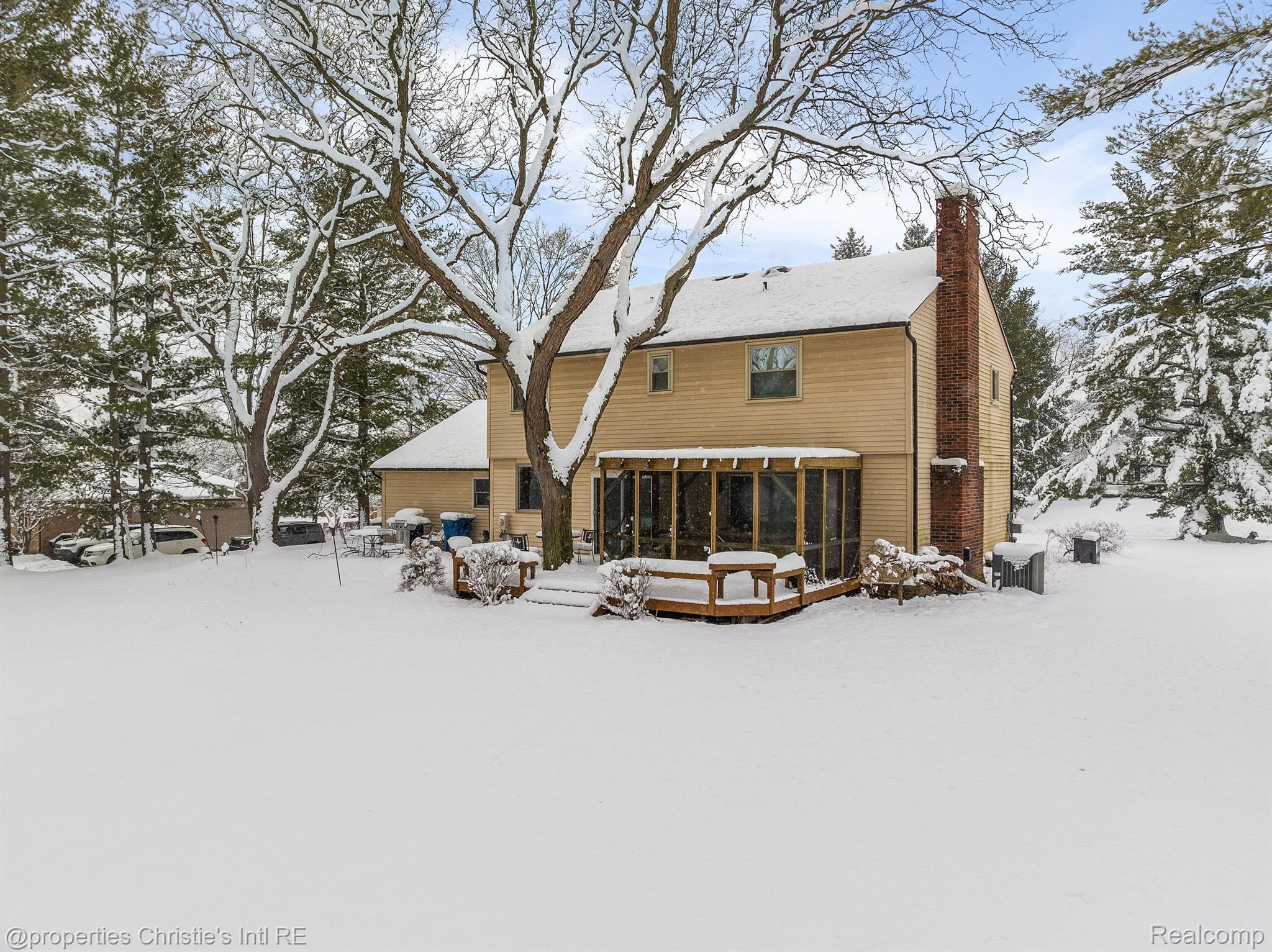 5199 Aintree Road Rochester, MI 48306 - Photo 39 of 44 Gallery Image 39