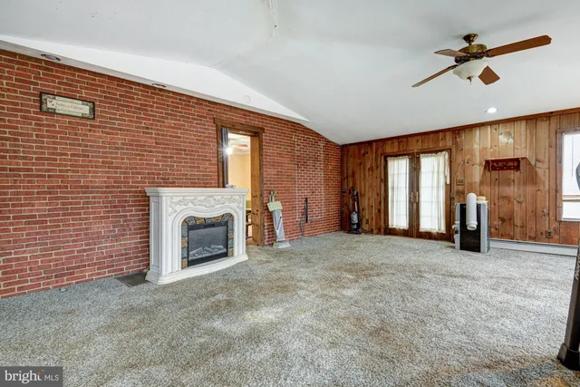 $250,000 | 221 Clayton Avenue, Clayton, DE 19938