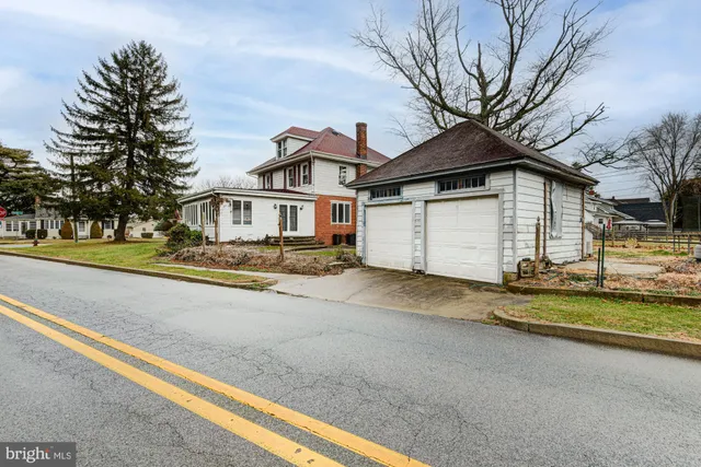 $250,000 | 221 Clayton Avenue, Clayton, DE 19938