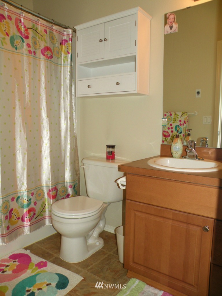 7036 Compass Street Southeast Lacey, WA 98513 - Photo 9 of 9 Gallery Image 9