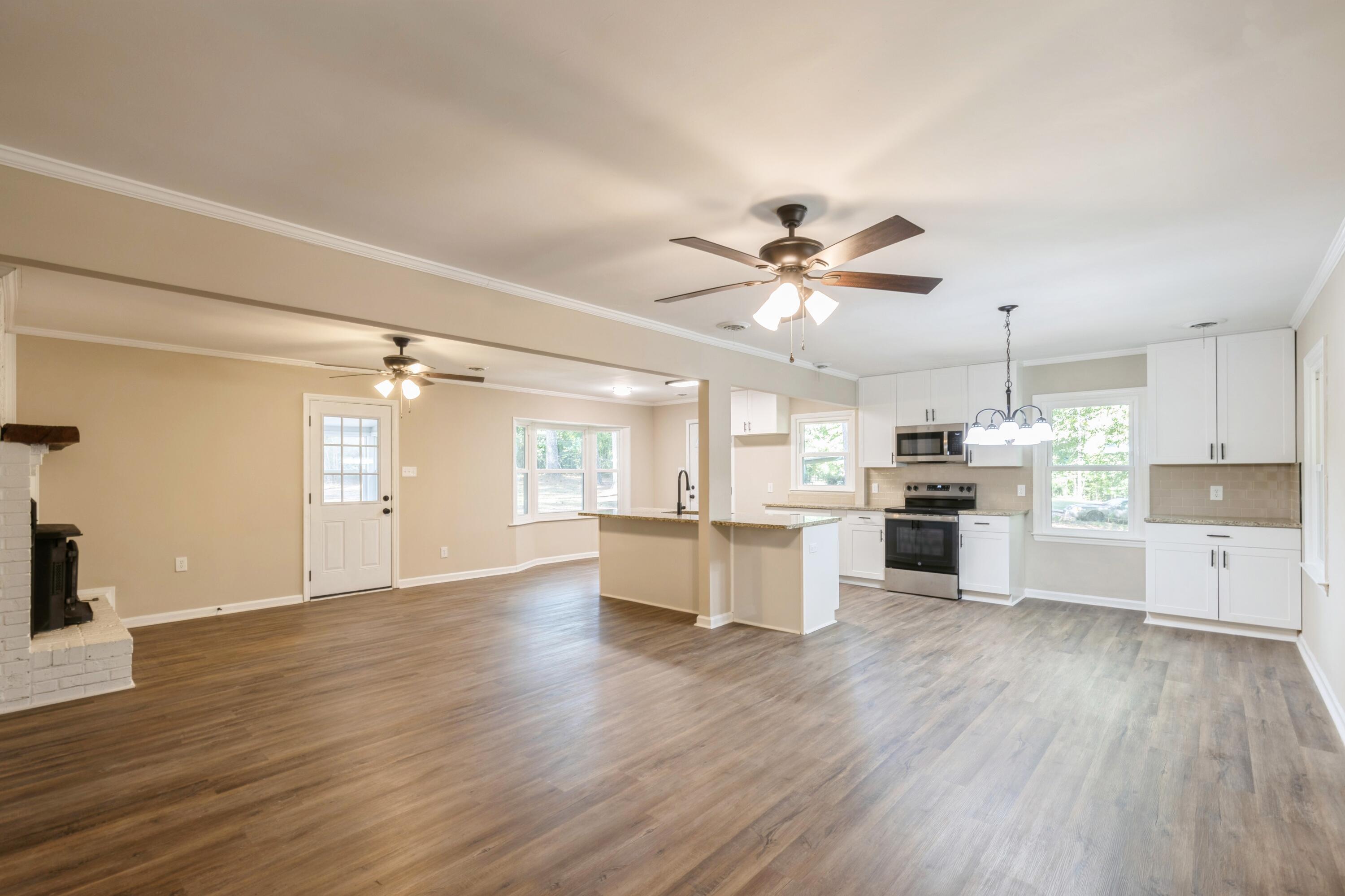 1004 Gary Drive McCormick, SC 29835 - Photo 4 of 30