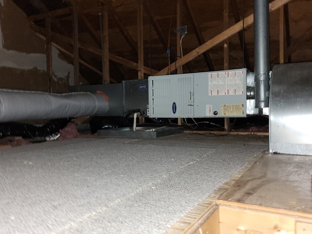 107 Center Depot Road, Unit E OR 5 Charlton, MA 01507 - Photo 18 of 41 Gallery Image 18
