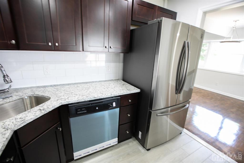 3201 Hana Road Edison, NJ 08817 - Photo 14 of 53