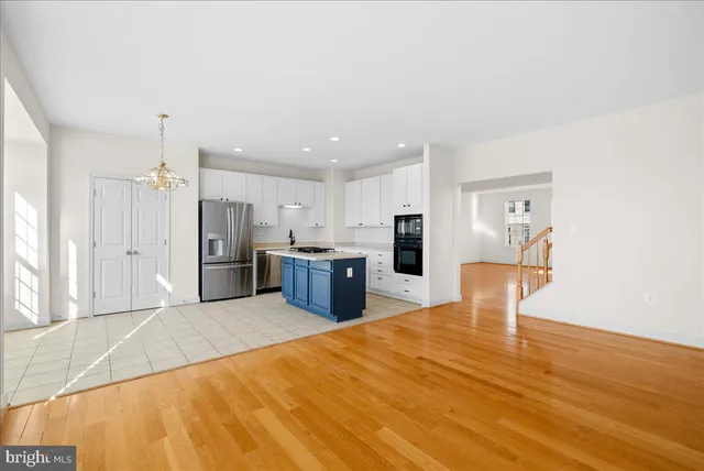 $3,200 | 927 Buttonwood Terrace Northeast, Leesburg, VA 20176