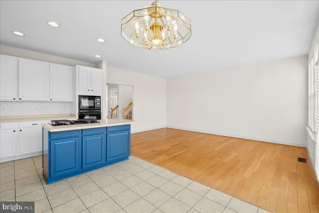 $3,200 | 927 Buttonwood Terrace Northeast, Leesburg, VA 20176