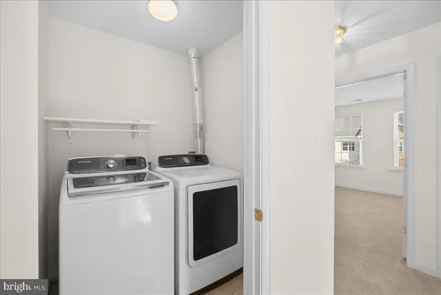 $3,200 | 927 Buttonwood Terrace Northeast, Leesburg, VA 20176