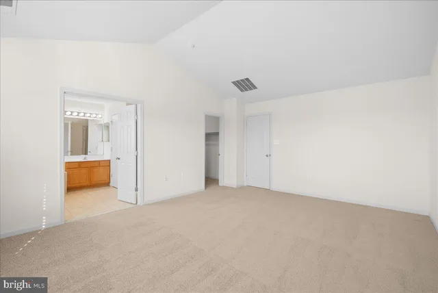 $3,200 | 927 Buttonwood Terrace Northeast, Leesburg, VA 20176