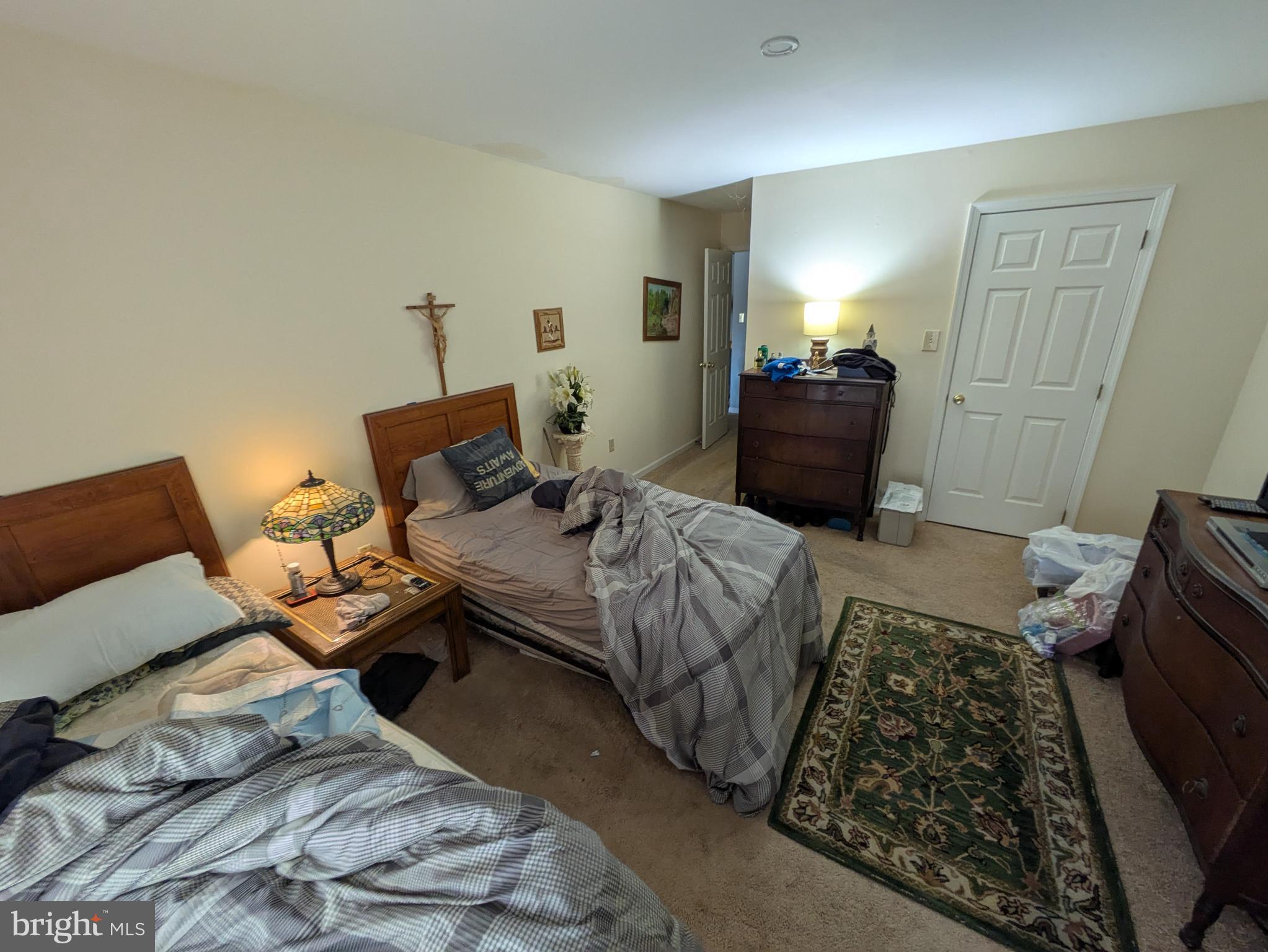 1575 Creekside Road Whitehall, PA 18052 - Photo 9 of 10