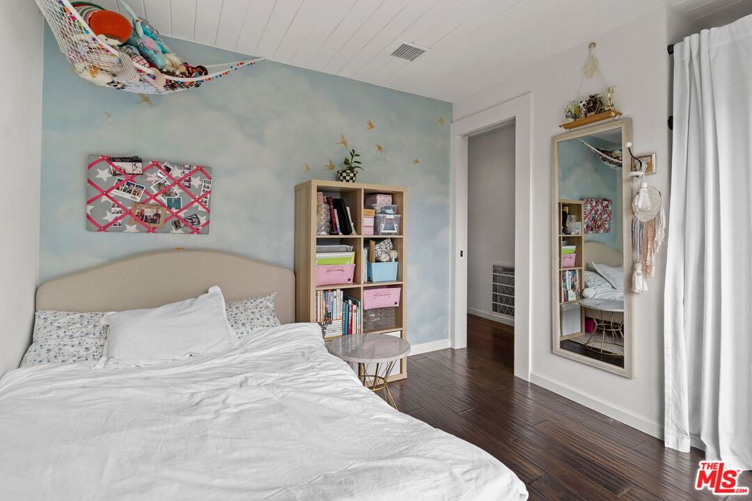 29500 Heathercliff Road, Unit 19 Malibu, CA 90265 - Photo 26 of 57 Gallery Image 26