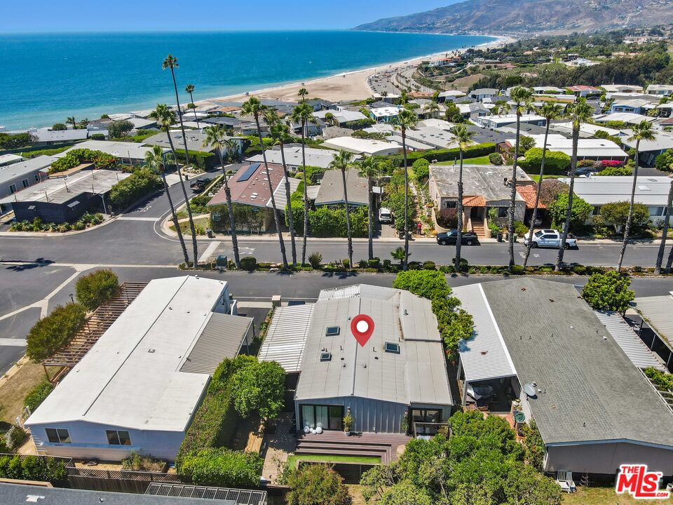 29500 Heathercliff Road, Unit 19 Malibu, CA 90265 - Photo 46 of 57 Gallery Image 46