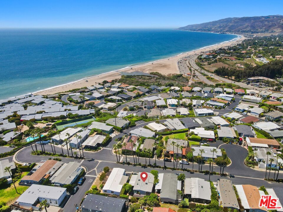 29500 Heathercliff Road, Unit 19 Malibu, CA 90265 - Photo 48 of 57 Gallery Image 48